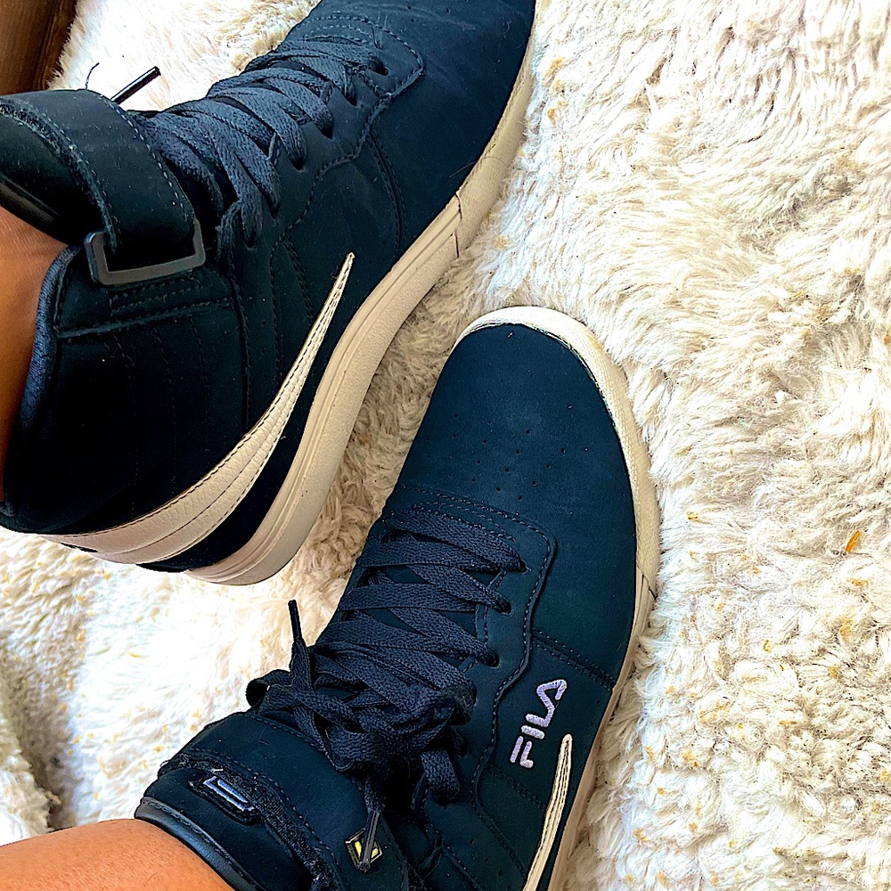 WOMEN Hightop FILA Shoes